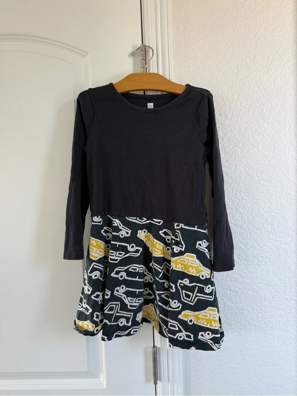 Tea Collection Black Taxi Traffic Skirted Twirl Dress size 6